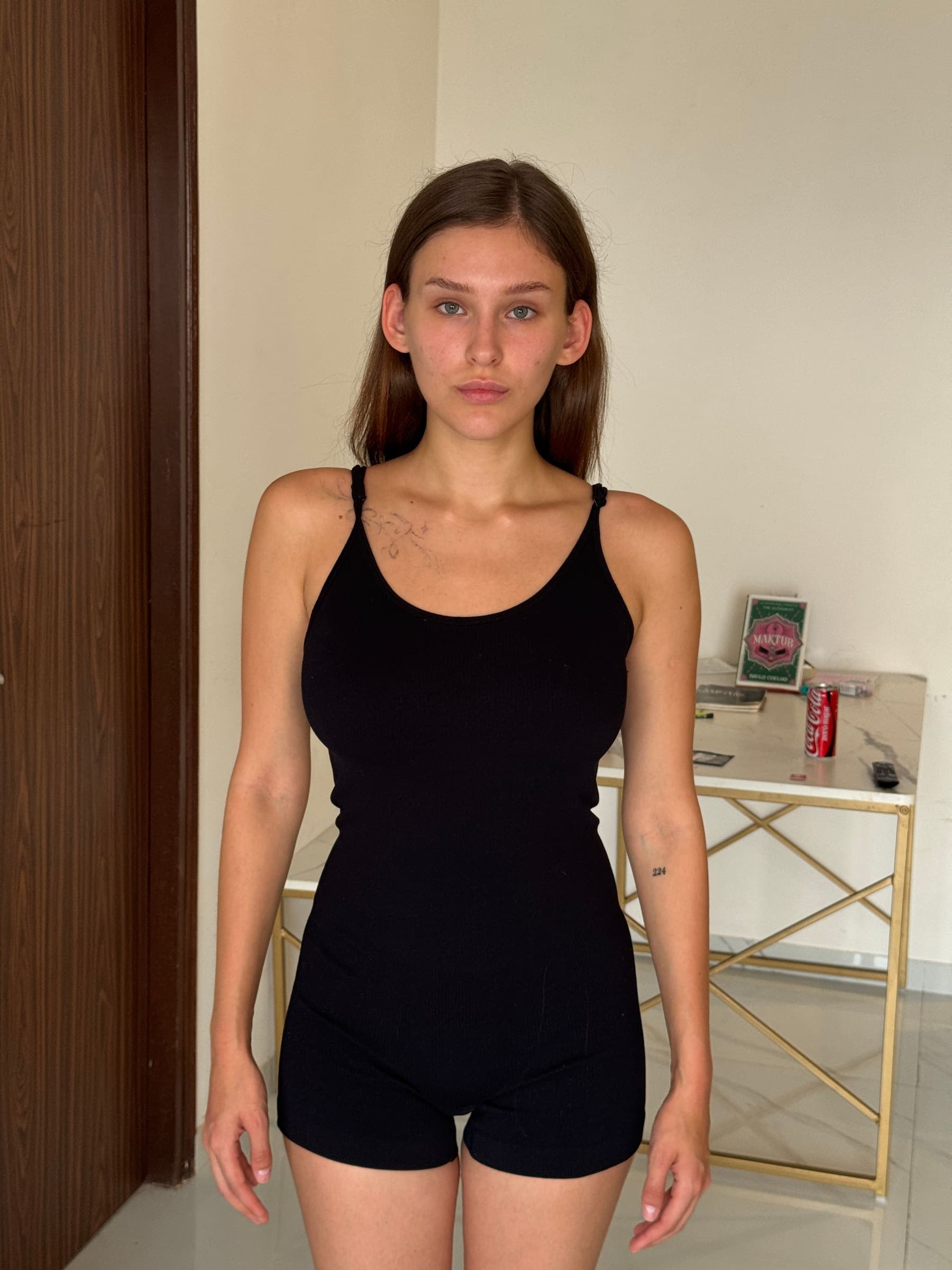 Valeria, portfolio image, AG Models