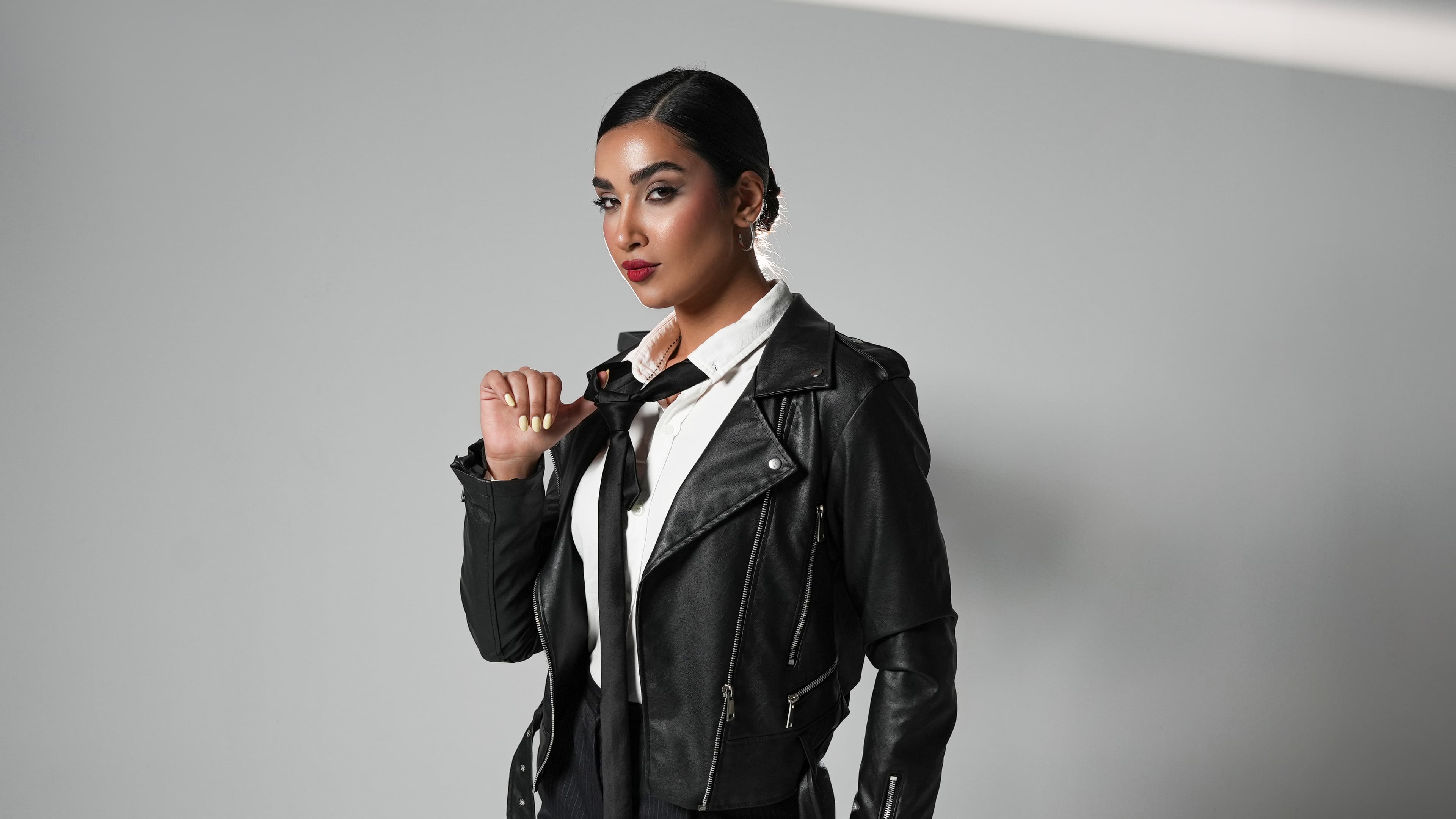 Tara, 2026, AG Models