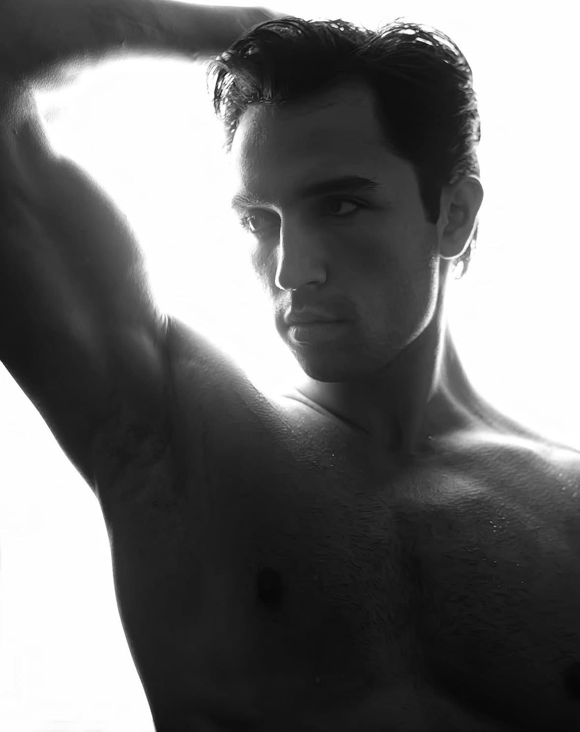 OMER, portfolio image, AG Models