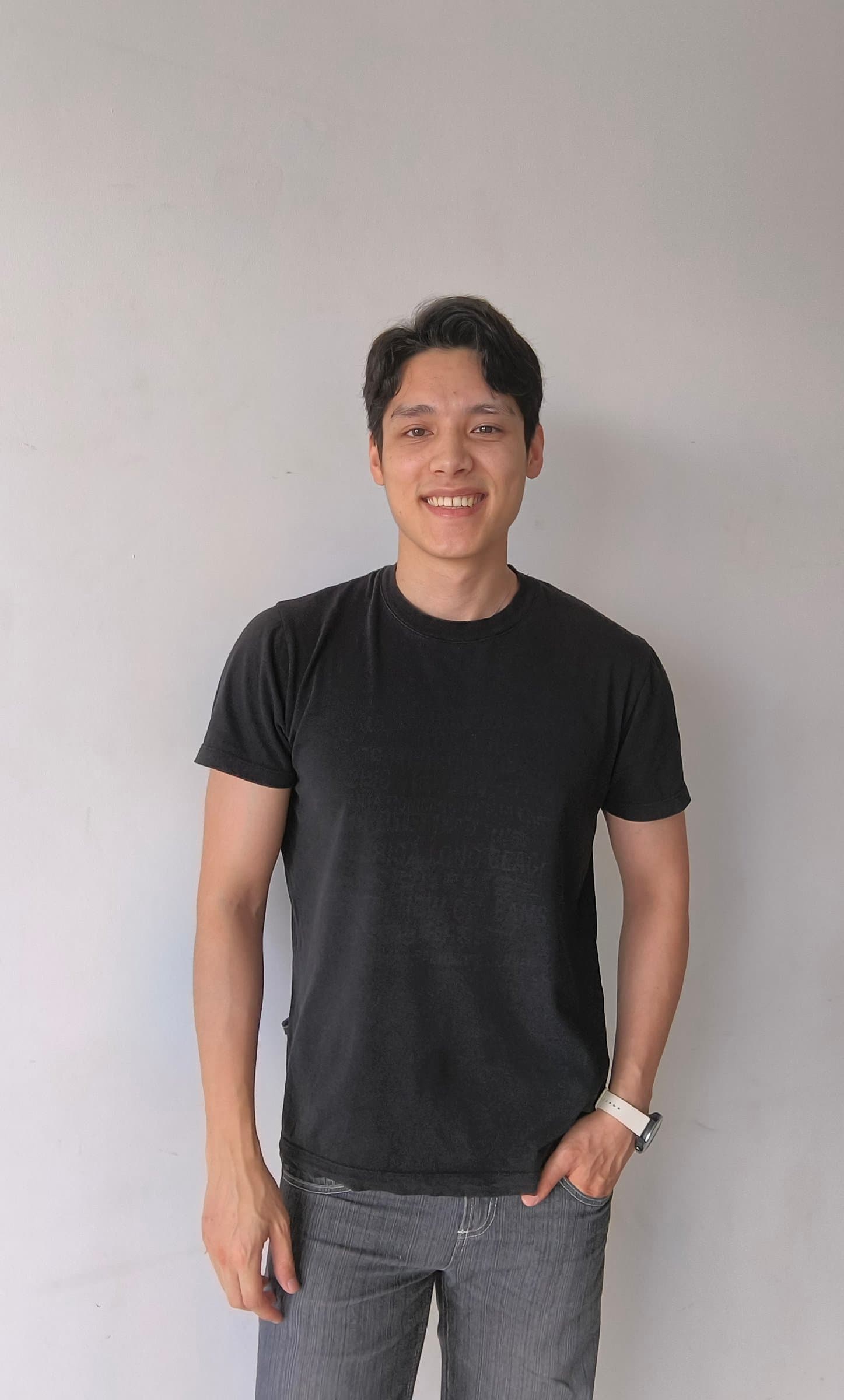 Mos, Polaroids, AG Models