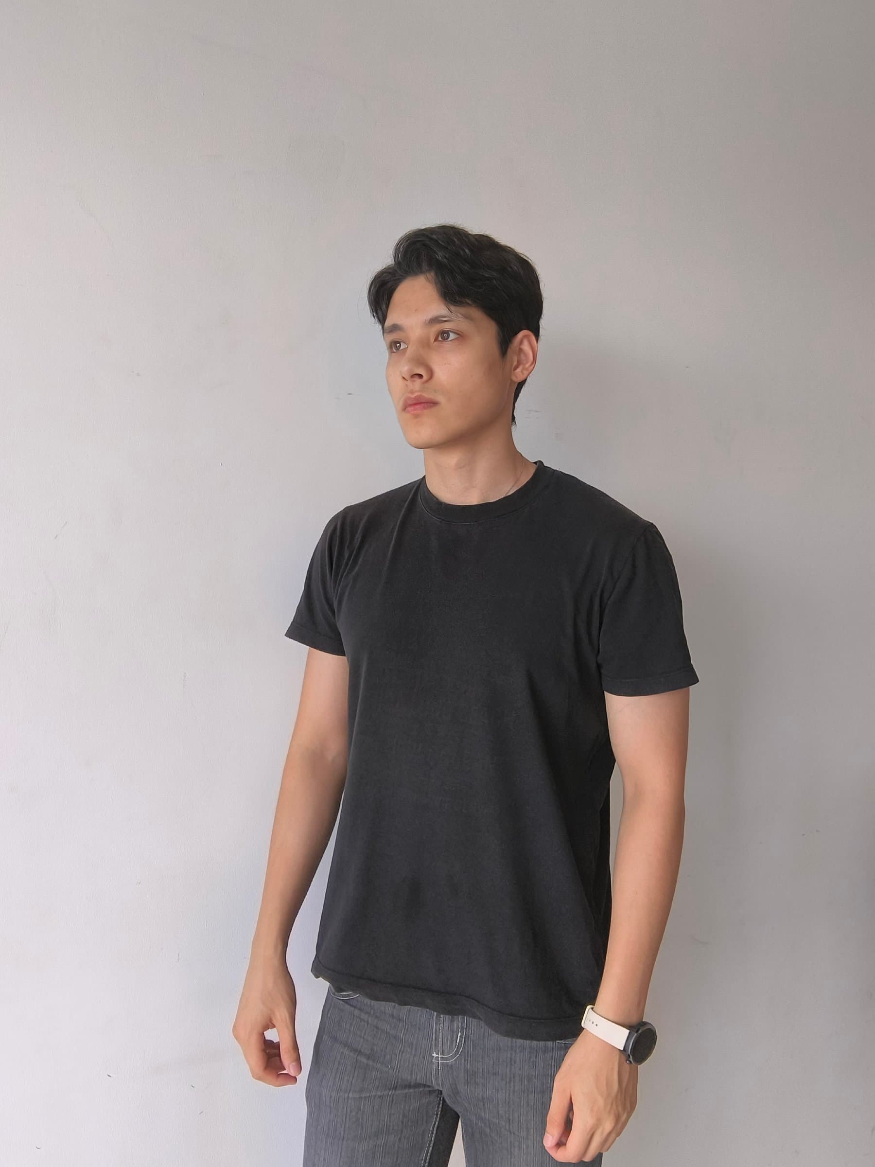 Mos, Polaroids, AG Models