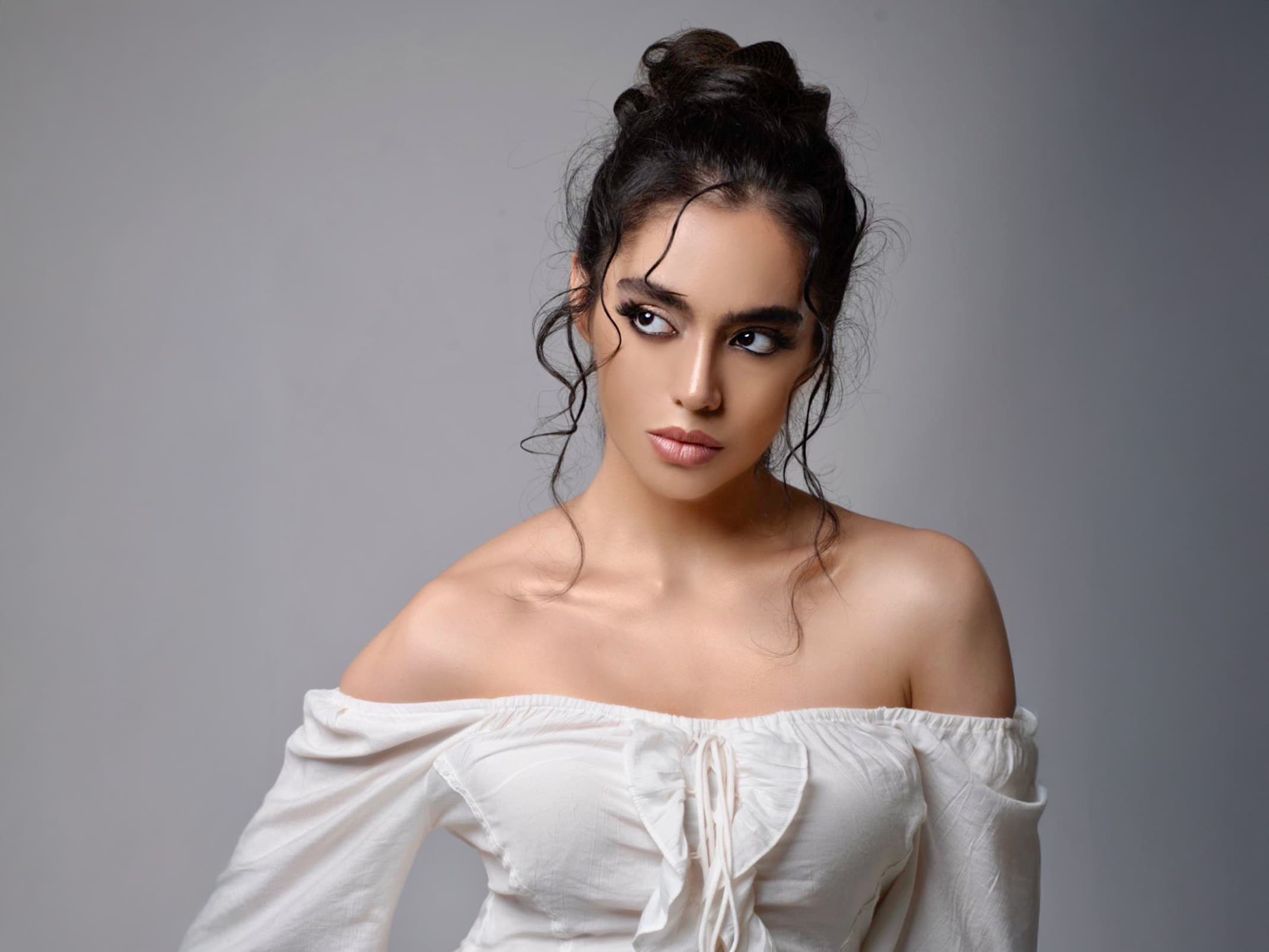 Golnaz, portfolio image, AG Models